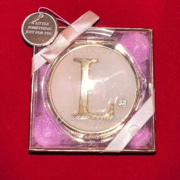 ARGENTOSC - Compact Mirror Featuring An “L” Letter Initial (NIB) - Picture 1 of 2